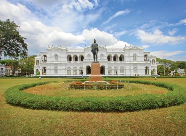 10 Interesting Facts About Colombo for Travelers - MaRadha Colombo